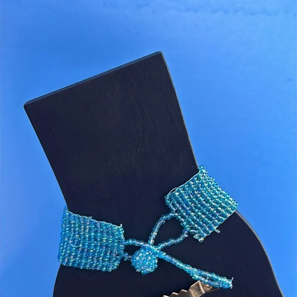 Blue Iridescent Beaded Flower Bracelet Fashion Jewelry Sparkly Statement